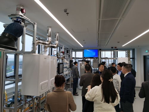 喜德瑞嘉興工廠開放日 東芝精英代理商組團(tuán)參觀，國(guó)內(nèi)貿(mào)易代理合作再深化